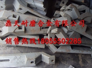 無(wú)錫華通4000瀝青攪拌主機多元素合金側攪拌臂、好質(zhì)量鍋底襯板價(jià)格
